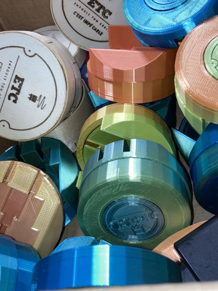 Image de décoration représentant plusieurs range cable